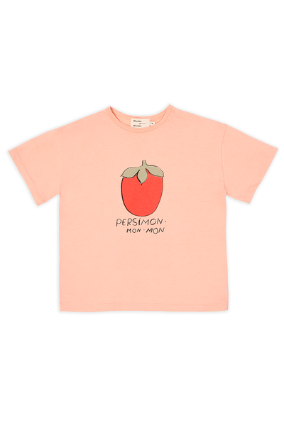 Persimmon T-shirt Sunset van Wander & Wonder in perzikkleur met een persimmon print. Unisex T-shirt voor jongens en meisjes. | Verkrijgbaar bij Little Fashion Addict
