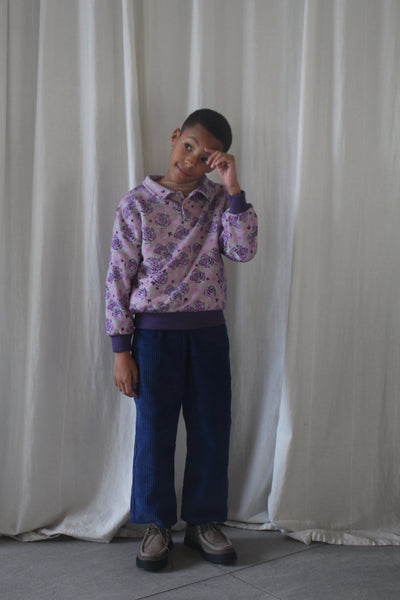 We Are Kids donkderblauwe corduroy broek voor jongens en meisjes | Verkrijgbaar bij Little Fashion Addict