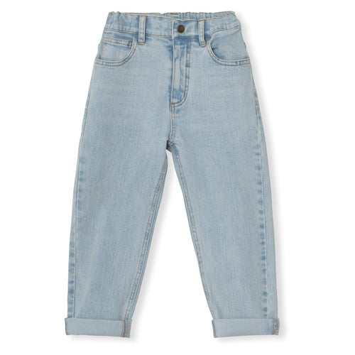 Jeansbroek voor jongens en meisjes van A Monday in Copenhagen | Ontdek de veelzijdige Blake Jeans uit de Wanderlust Collection bij Little Fashion Addict