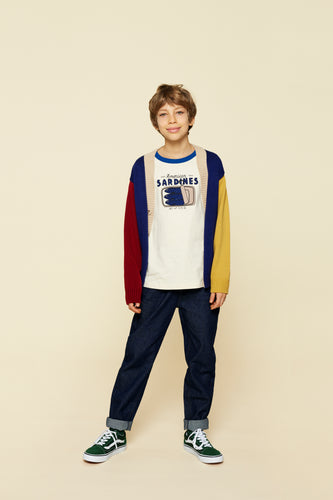 Donkerblauwe jeans voor jongens  en meisjes met elastische tailleband van A Monday in Copenhagen | Verkrijgbaar bij Little Fashion Addict
