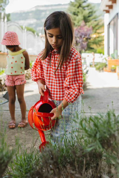 Rood geruit meisjesblousje van A Monday in Copenhagen | Elisa Blouse - Poppy Check is verkrijgbaar bij Little Fashion Addict