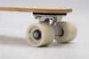 Banwood Skateboard - Natuurkleurig skateboard voor kinderen vanaf 3 jaar - Verkrijgbaar bij Littlefashionaddict.com