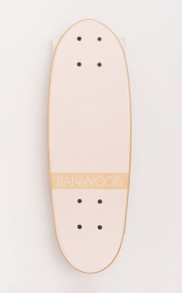 Banwood Skateboard - Lichtroze skateboard voor kinderen vanaf 3 jaar - Verkrijgbaar bij Littlefashionaddict.com