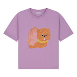 Lichtpaars meisjes t-shirt van Daily Brat met oranje hondenprint | Waffles T-shirt Lilavender - verkrijgbaar bij Little Fashion Addict