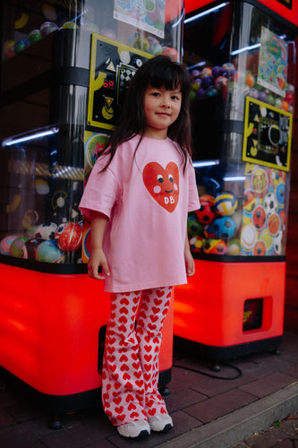 Daily Brat Adore flared broek in lichtroze met uitlopende pijpen | Adore Flared Pants Hickory Brown - Verkrijgbaar bij Little Fashion Addict