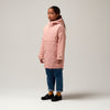 Gosoaky Desert Fox winterjas in Mellow Rose met zachte voering en reflecterende details | Ontdek Gosoaky bij Little Fashion Addict