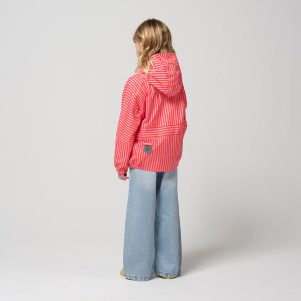 Gosoaky The Lion regenjas meisjes rood roze gestreept | Gosoaky The Lion Candy Stripes - Verkrijgbaar bij Little Fashion Addict
