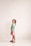 Ballon Sweater Sage Green van Jenest - Lichtgroene balloon meisjessweater | Ontdek Jenest bij Little Fashion Addict