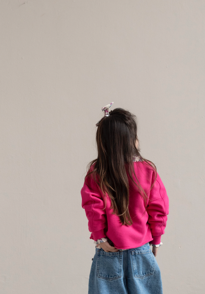 Jenest Billie Sweater Raspberry Pink – framboosroze sweater voor meisjes | Verkrijgbaar bij Little Fashion Addict