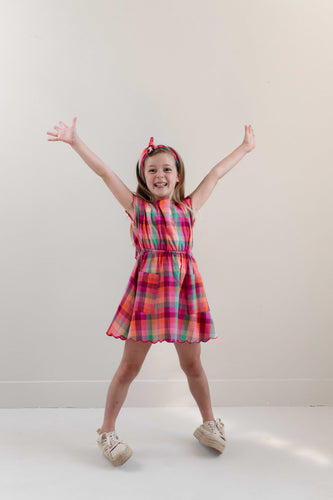 Kiki Dress van Jenest in fuchsia multicolor ruit | Little Fashion Addict