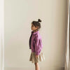 Jenest Marie Jas in het paars met vogelborduursel op de rug. | Ontdek Jenest bij Little Fashion Addict.