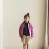 Jenest Marie Jas in het paars met vogelborduursel op de rug. | Ontdek Jenest bij Little Fashion Addict.