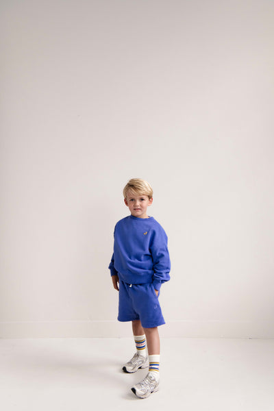Ted Shorts Cobalt Blue van Jenest - Kobaltblauwe sweatshort voor jongens | Ontdek Jenest bij Little Fashion Addict