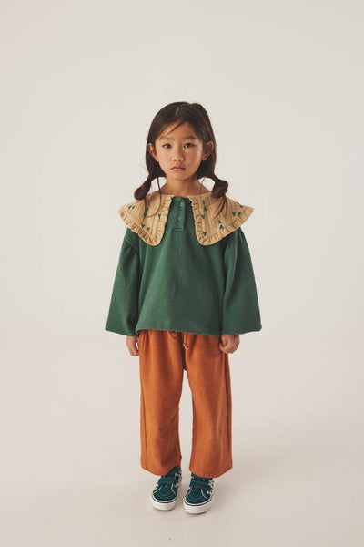 Littlefashionaddict - Letter To The World - Fur Therapy - AW23 - Ella Sweatshirt - Donkerroze Sweater met platte kraag voor meisjes - Beschikbaar vanaf 4 tot 11 jaar bij Littlefashionaddict.com
