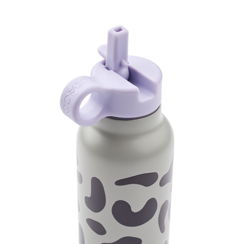 Detail van Liewood Falk drinkfles Mega Leo Mist met lekvrije drinktuit | Ontdek Liewood bij Little Fashion Addict