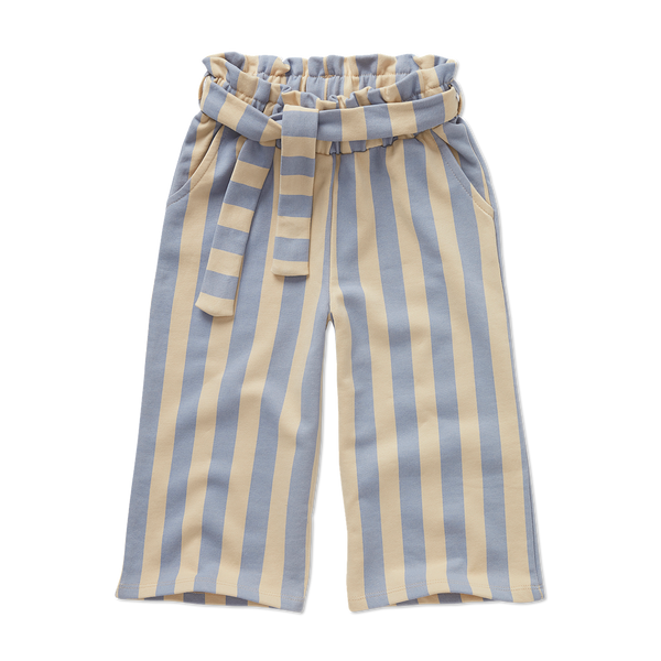 Zachte gestreepte broek in Sesame voor meisjes met verticale blauwe en beige strepen uit de Sorbet Sunday collectie van Sproet & Sprout. | Verkrijgbaar bij Little Fashion Addict.