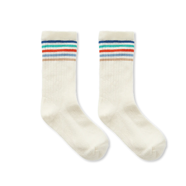 Sportsokken in off-white met blauwe strepen van Sproet & Sprout, unisex model | Uit de Champions League of Fun