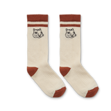 Littlefashionaddict - Sproet & Sprout - AW23 - The Alpine Hut - sportsokken voor jongens en meisjes met tekening van een eekhoorn  - Sport Socks Squirrel Barn Red - Vanaf 4 tot 10 jaar in stock en verkrijgbaar bij Little Fashion Addict