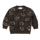 Gebreide jongenstrui in Washed Black (gewassen zwart) met ingeweven Club Chaos-patroon van Sproet & Sprout.