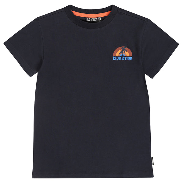 Donkerblauwe jongens t-shirt met surfprint van Tumble ’n Dry | Bondi Beach T-shirt van Tumble 'n Dry - Verkrijgbaar bij Little Fashion Addict