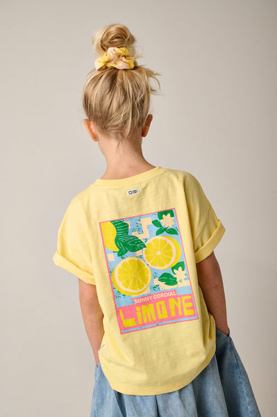 Lichtgele t-shirt voor meisjes met citroenprint van Tumble 'n Dry | Lemons T-shirt Tumble 'n Dry - verkrijgbaar bij Little Fashion Addict