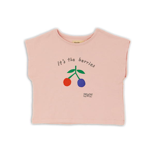 Roze crop top voor meisjes van Wander & Wonder met kleurrijke kersenprint op de voorkant. | Ontdek Wander & Wonder bij Little Fashion Addict