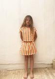 We Are Kids rok Oda Orange Stripes – Vrolijke rok voor meisjes in oranje en witte strepen, gemaakt van biologisch katoen | Verkrijgbaar bij Little Fashion Addict