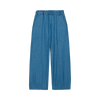 We Are Kids Elia denim broek blauw – wijde kinderbroek in denim met elastische tailleband, zijzakken en geborduurd logo op de achterzak | Ontdek We Are Kids bij Little Fashion Addict