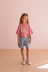 T-shirt Dylan Pink Sunshine van We are Kids met sunshine-print voor meisjes. | Tee Dylan Pink Sunshine van We Are Kids - Verkrijgbaar bij Little Fashion Addict.