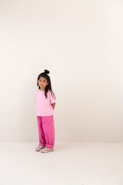 Livia T-shirt Fuchsia Pink van Jenest – roze meisjes T-shirt met bloemenprint op de rug | verkrijgbaar bij Little Fashion Addict
