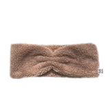 Little Fashion Addict - AAI AAI - Teddy Haarband voor zowel baby, kids en mama - Camel - Verkrijgbaar bij Littlefashionaddict.com