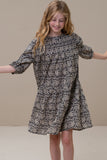 Kledingmerk: By-Bar - Girls fashion brand - Girls Puck Udaipur Dress - Print: zwart en beige - Van 4 tot 12 jaar beschikbaar bij littlefashionaddict.com