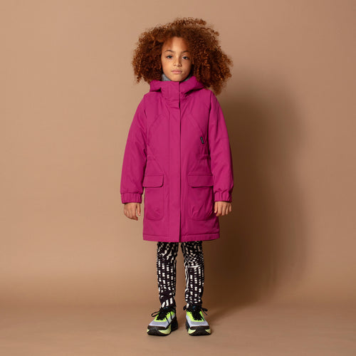 Gosoaky – Winterjas Black Camel in kleur: Festival Fuchsia - Girlsfashion - Ideale jas voor meisjes - Beschikbaar vanaf maat 86 tot en met 164 - Verkrijgbaar bij Little Fashion Addict