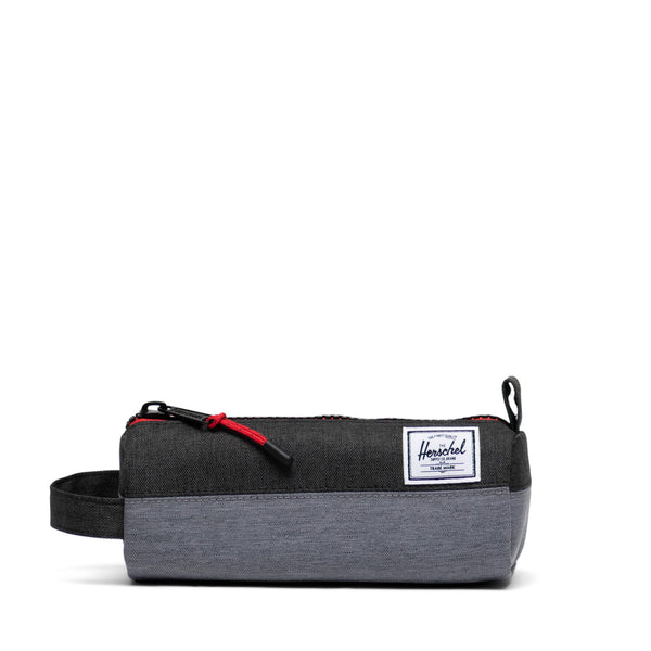 Herschel - Pennezak - Mid Grey  Crosshatch / Black Crosshatch - Verkrijgbaar bij Little Fashion Addict