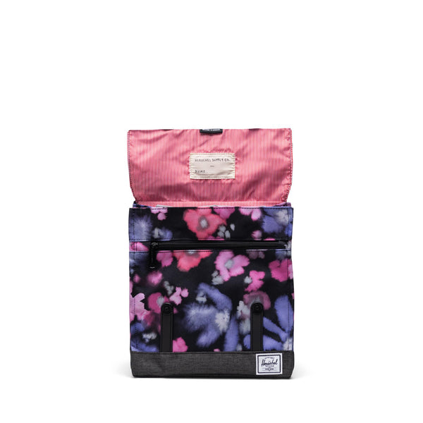 Herschel Survey Kids Blurry Floral/Black Crosshatch - Ideaal als eerste rugzak voor jouw kleuter - verkrijgbaar bij Little Fashion Addict