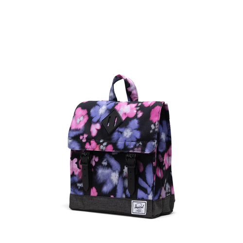 Herschel Survey Kids Blurry Floral/Black Crosshatch - Ideaal als eerste rugzak voor jouw kleuter - verkrijgbaar bij Little Fashion Addict