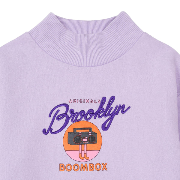 Hundred Pieces - Boombox Organic Cotton Sweatshirt - Kleur: Paars - Girlsfashion - Beschikbaar vanaf 4 jaar tot 10 jaar - Verkrijgbaar bij Little Fashion Addict