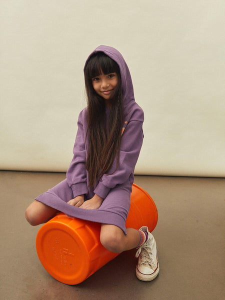 Hundred Pieces - Purple - Hoodie Dress 'Self Love Club' - Meisjesmode - Herfst- en Wintercollectie 2022 - Kleur: paars - Verkrijgbaar bij Littlefashionaddict.com vanaf 4 jaar tot 12 jaar