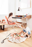 Little Fashion Addict - Play & Go Print - Regenboog sfeerfoto