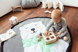 Little Fashion Addict - Play & Go Soft - Polar Bear - sfeerfoto met baby