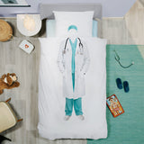 Snurk Beddengoed - Dekbedset Dokter - Voor éénpersoonsbed - Verkrijgbaar bij Little Fashion Addict
