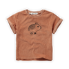 Little Fashion Addict - Sproet & Sprout – Terry T-shirt Truffle Pig - Kleur: Café - Voor meisjes - Meisjesmode - Collectie: Tuscan Holiday at Nonna's - verkrijgbaar bij Littlefashionaddict.com