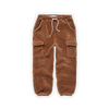 Littlefashionaddict - Sproet & Sprout - AW22 - Cargo Pants Lion - Camelkleurige zachte broek met zijzakken - Voor jongens - Vanaf 4 tot 10 jaar in stock en verkrijgbaar bij Little Fashion Addict