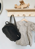 Studio Noos - Mini Teddy Rugzak voor kleuters en peuters uit de Teddy Collectie - Kleur: Donkergrijs - Verkrijgbaar bij Little Fashion Addict