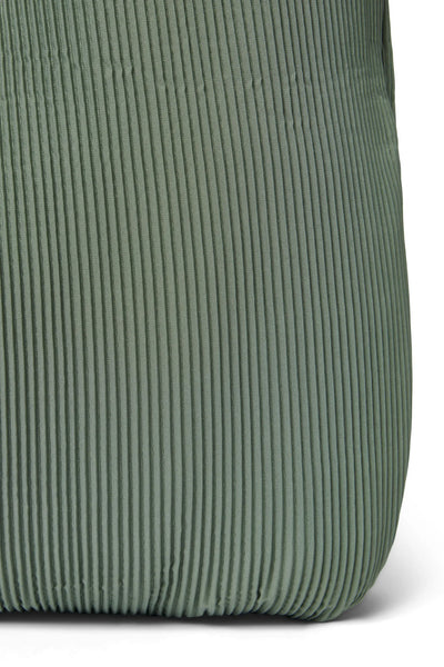 Little Fashion Addict - Studio Noos - Green Wrinkle Mom Bag - Verkrijgbaar bij Littlefashionaddict.com