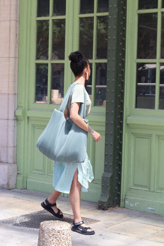 Little Fashion Addict - Studio Noos - Green Wrinkle Mom Bag - Verkrijgbaar bij Littlefashionaddict.com