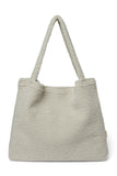 Handgemaakte Lichtgrijze Teddy Mom Bag van Studio Noos. Gemaakt van zachte teddy stof. Verkrijgbaar bij Littlefashionaddict.