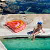 Luxe Luchtmatras Roze regenboog met goud van Sunnylife - Verkrijgbaar bij Little Fashion Addict