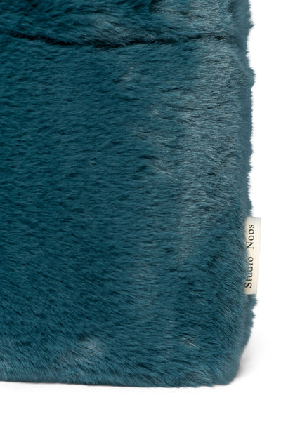 Little Fashion Addict - Studio Noos - Faux Fur Mini Handbag - Kleur: Petrolblauw - Verkrijgbaar bij Littlefashionaddict.com